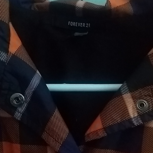 Cropped NYC Coach Jacket from FOREVER 21 - Picture 3 of 5